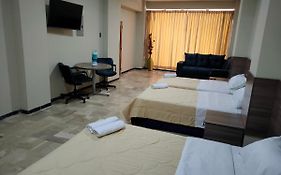 Oceanik Suites & Hotel